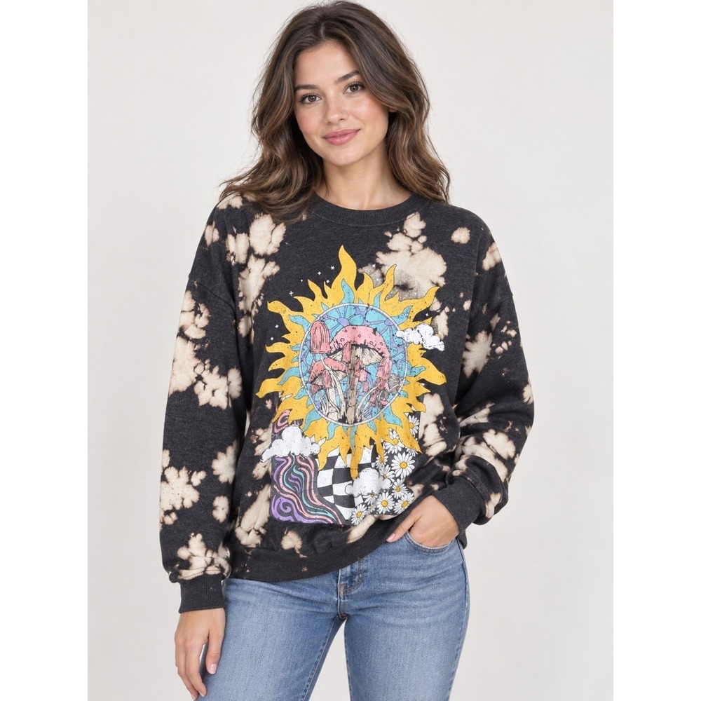 No Boundaries Mushroom Sun Graphic Bleach Tie Dye Sweatshirt S 3-5 Black